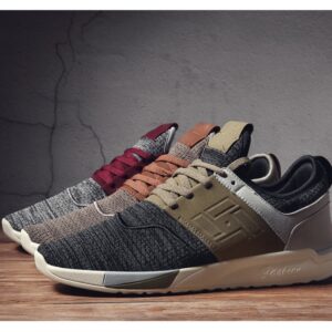 Men's flying woven shoes